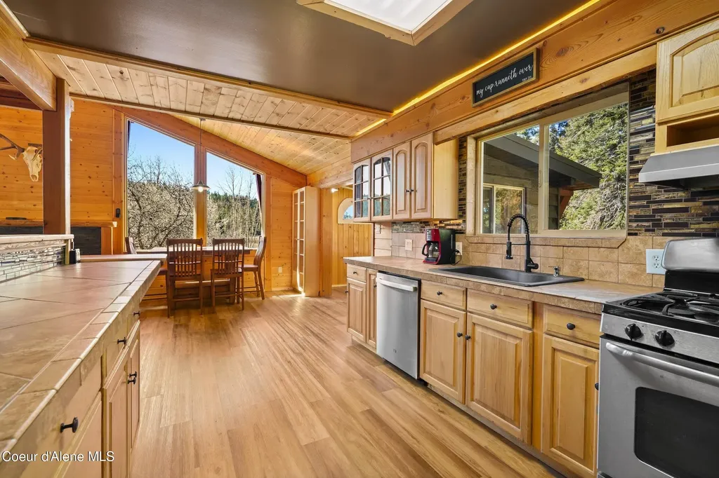29567 Highway 57 Priest Lake ID 83856