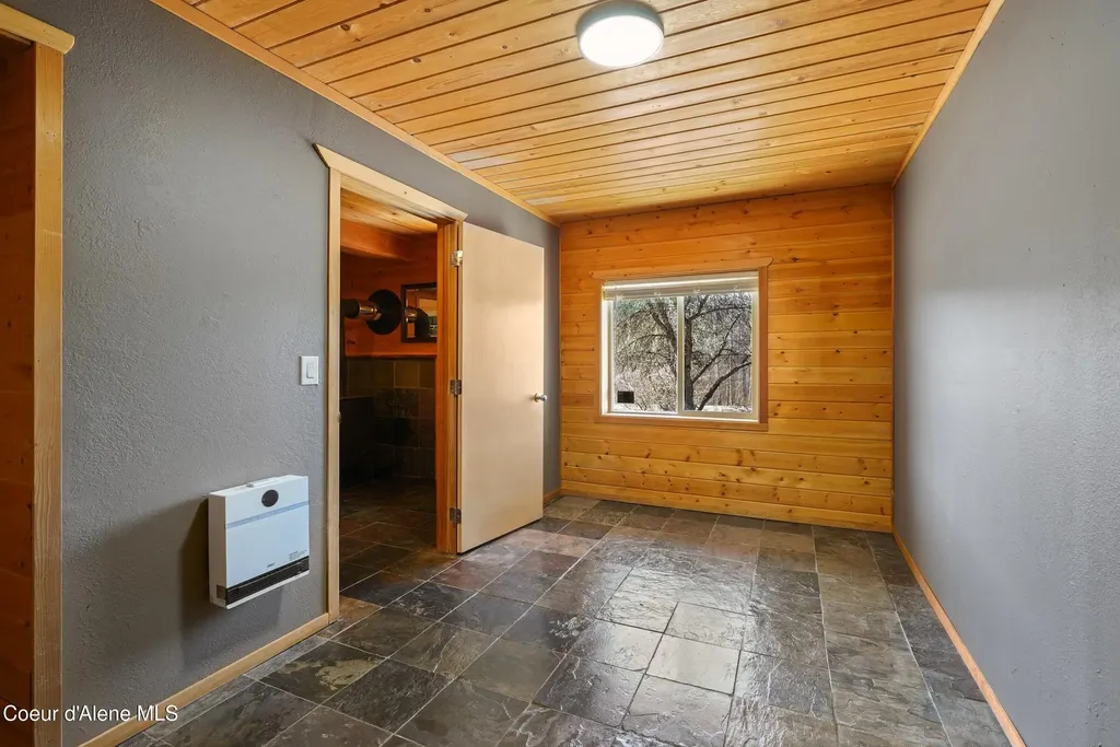 29567 Highway 57 Priest Lake ID 83856