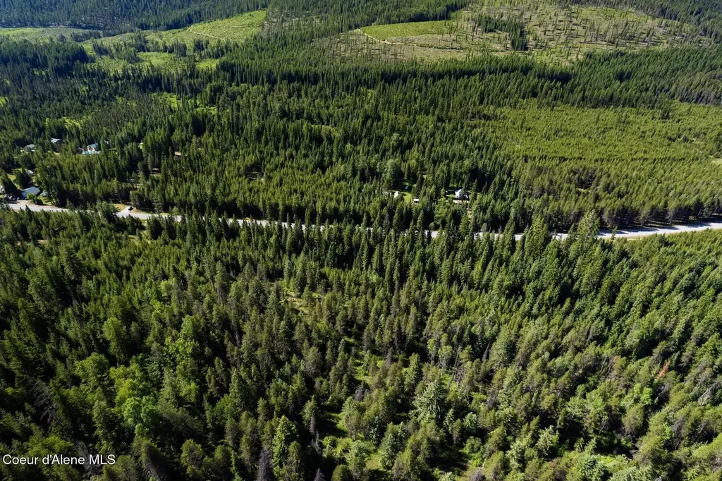 Nna Reeder Bay Road Nordman ID 83848