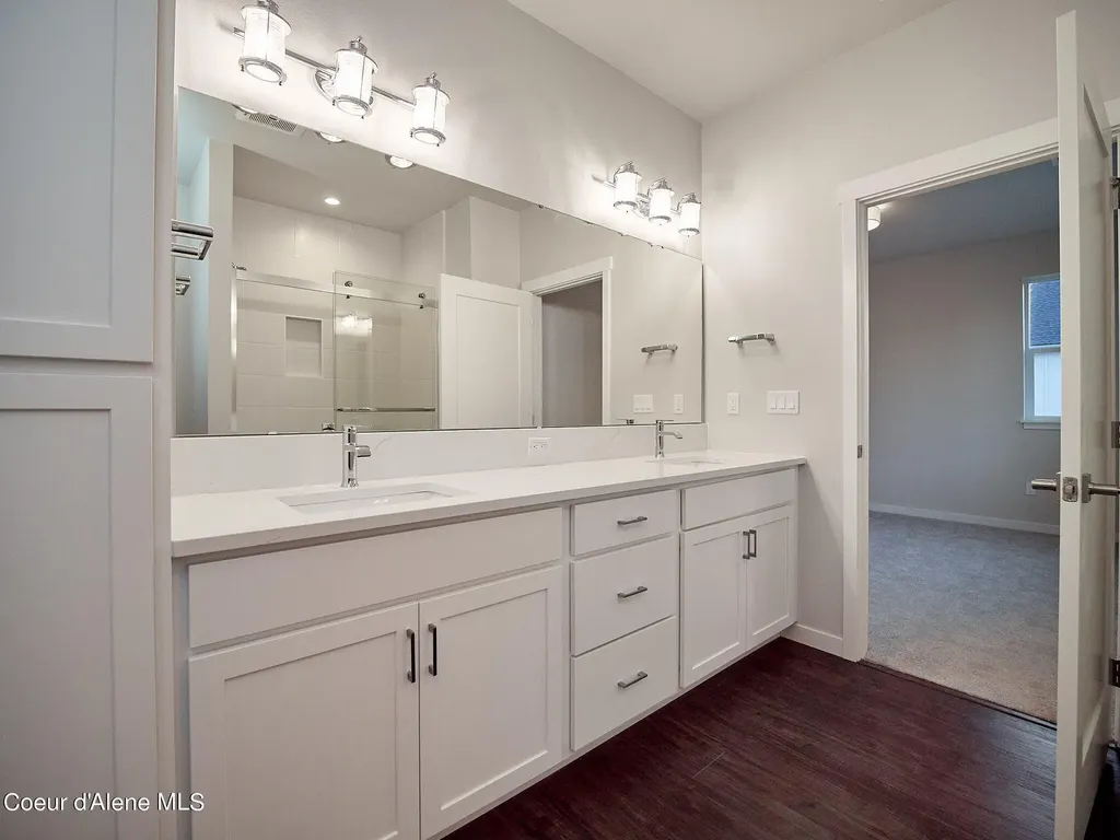 962 E Railroad Avenue Post Falls ID 83854