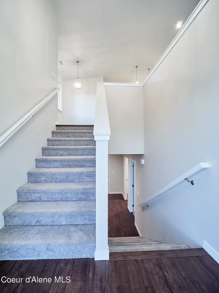962 E Railroad Avenue Post Falls ID 83854
