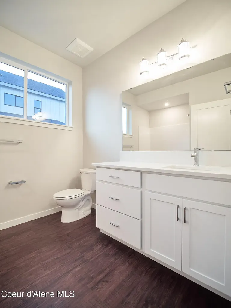 962 E Railroad Avenue Post Falls ID 83854