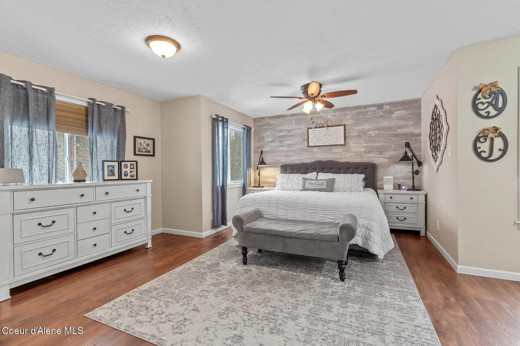 7088 N Colfax Street Dalton Gardens ID 83815
