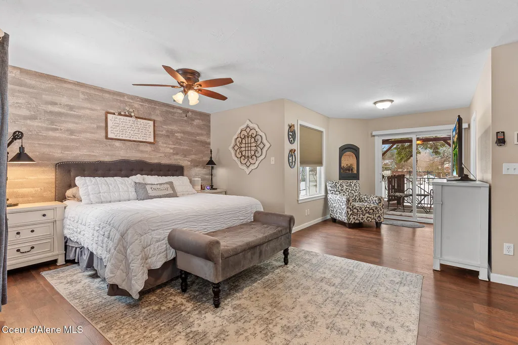 7088 N Colfax Street Dalton Gardens ID 83815