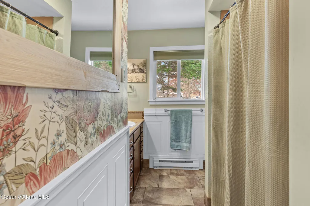 7088 N Colfax Street Dalton Gardens ID 83815