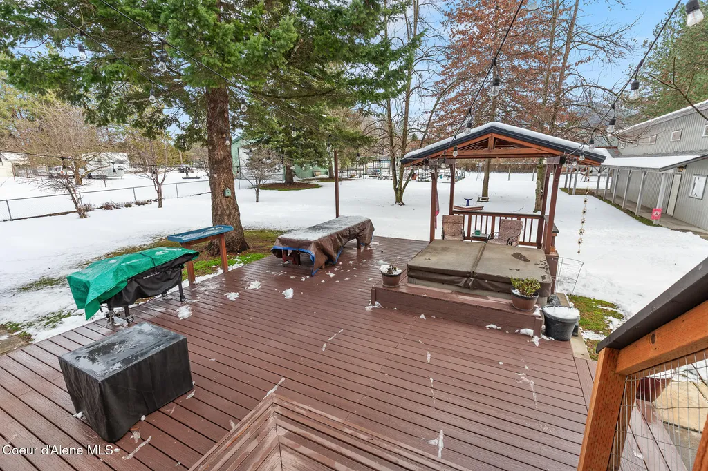 7088 N Colfax Street Dalton Gardens ID 83815