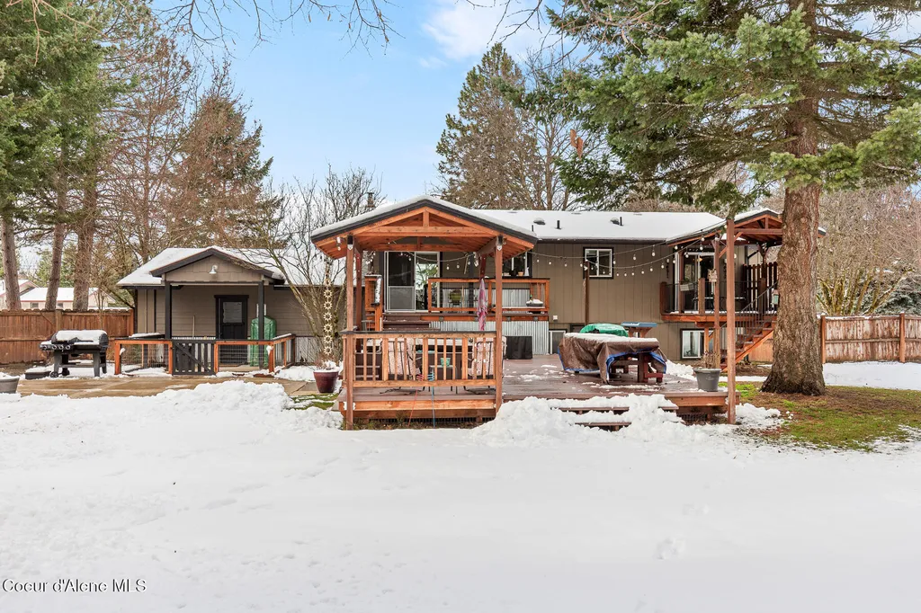 7088 N Colfax Street Dalton Gardens ID 83815