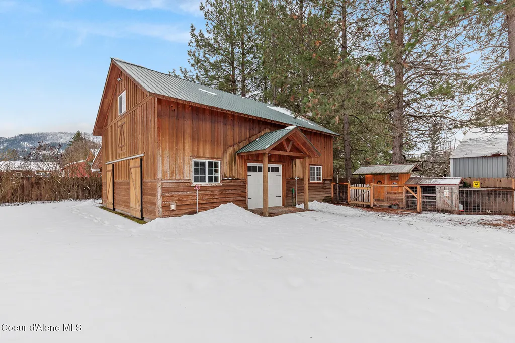 7088 N Colfax Street Dalton Gardens ID 83815