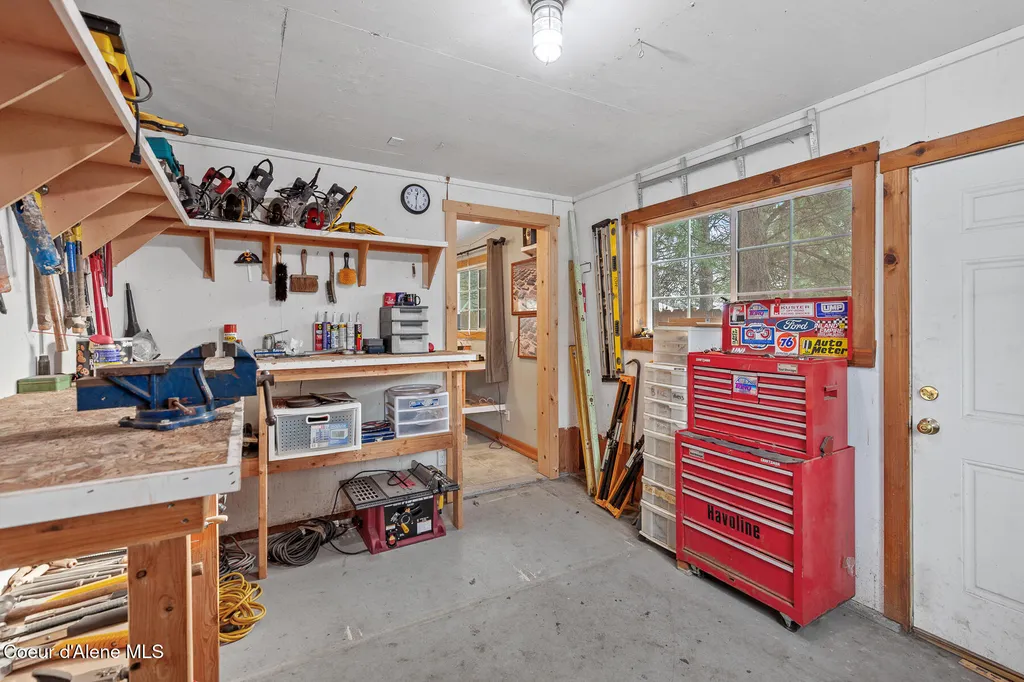 7088 N Colfax Street Dalton Gardens ID 83815