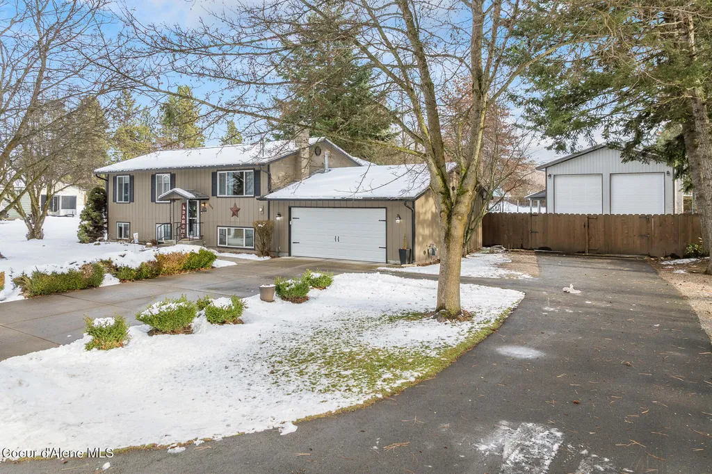 7088 N Colfax Street Dalton Gardens ID 83815