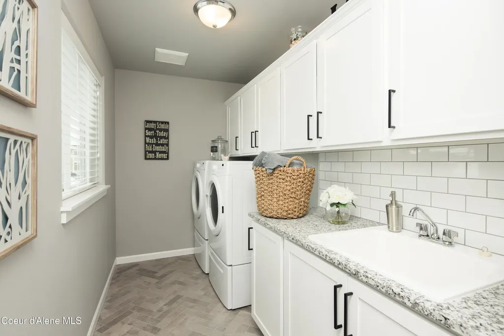 2073 W Platte Avenue Post Falls ID 83854