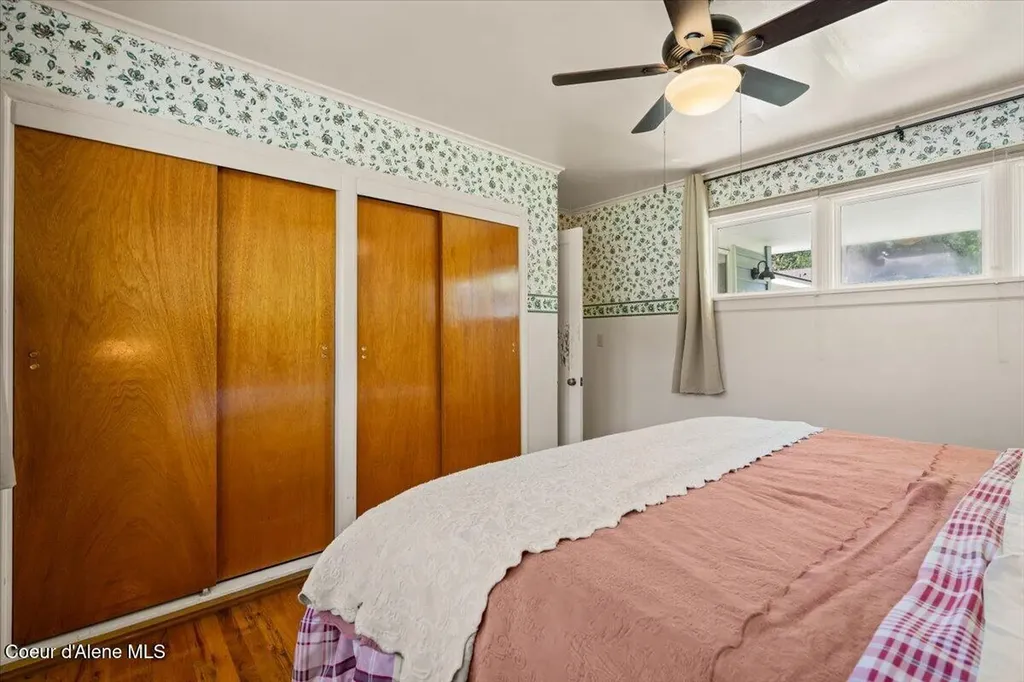 112 W 4th Street Silverton ID 83867