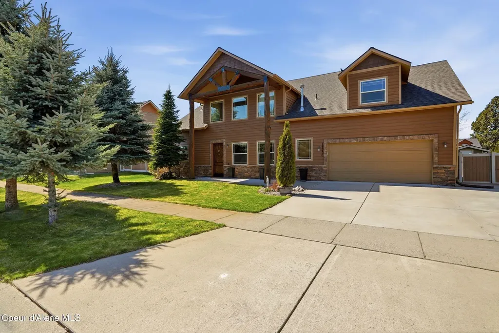 15330 N Nixon Loop Rathdrum ID 83858