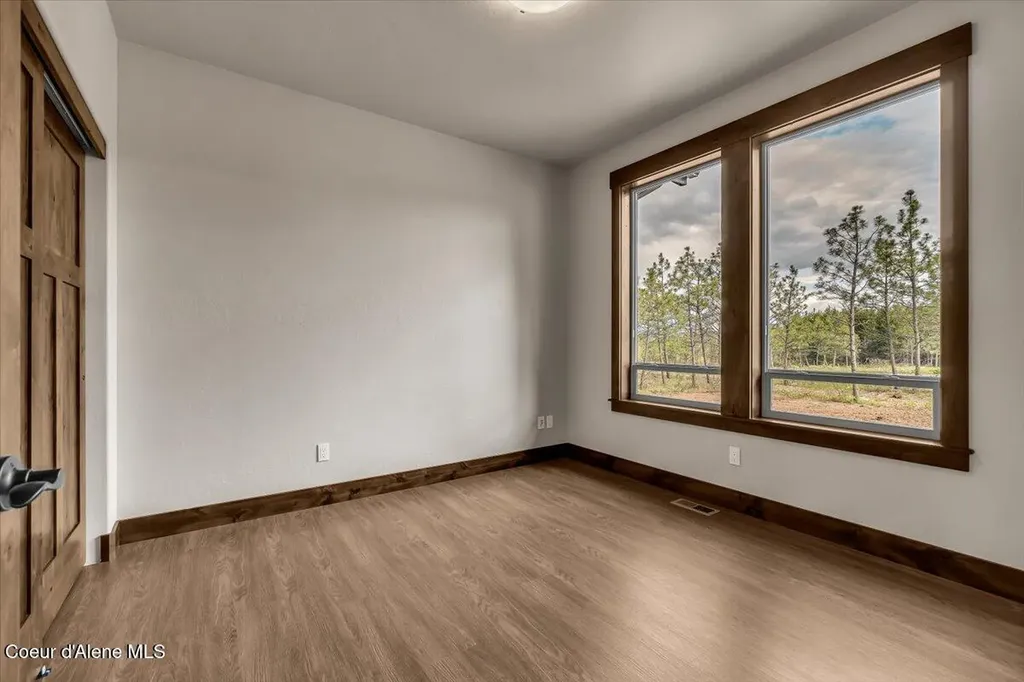 1533 W Remmick Street Hayden ID 83835