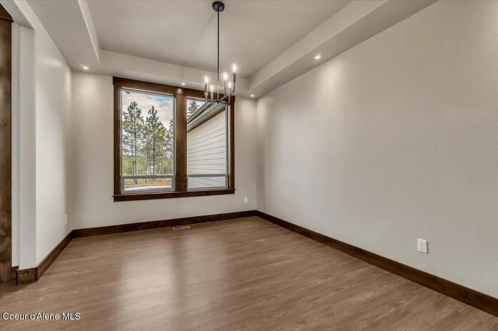1533 W Remmick Street Hayden ID 83835