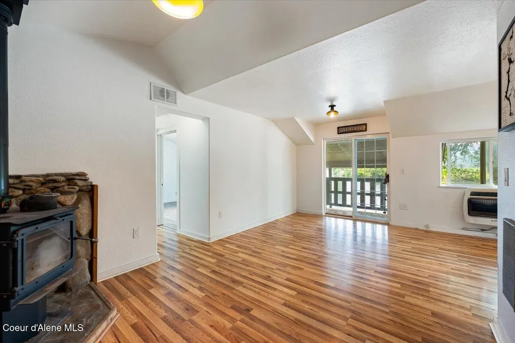 88798 State Highway 3 St. Maries ID 83861