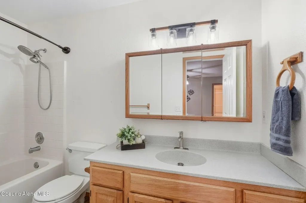 5100 W Golden Avenue Rathdrum ID 83858