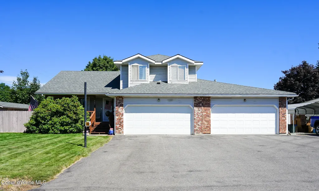 623 E Maple Place Hayden ID 83835