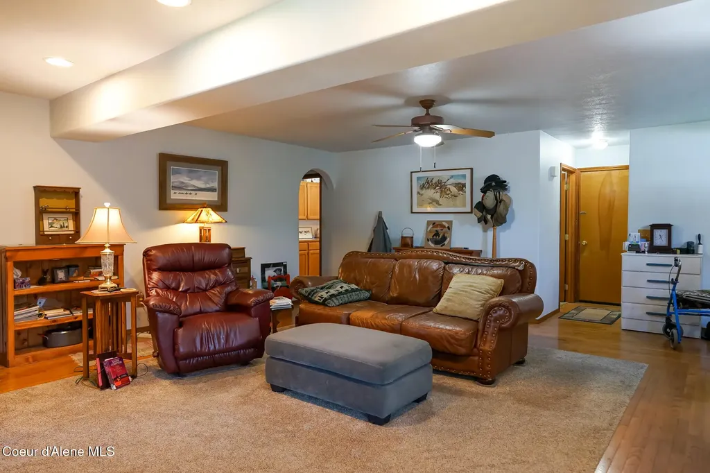 623 E Maple Place Hayden ID 83835
