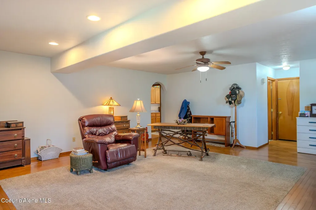 623 E Maple Place Hayden ID 83835