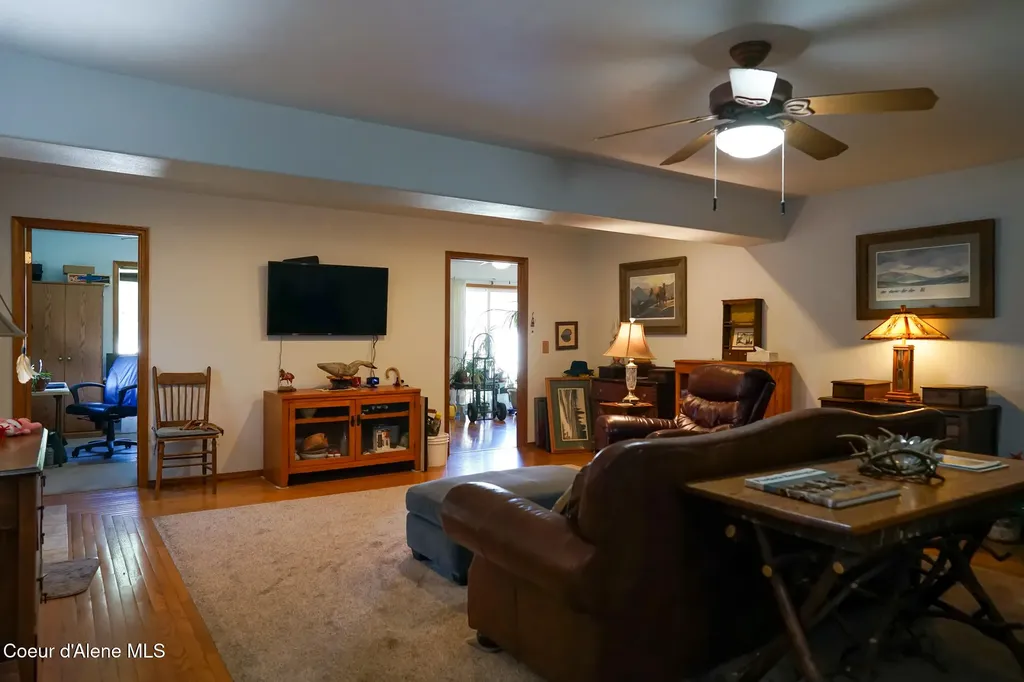 623 E Maple Place Hayden ID 83835
