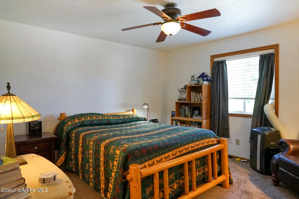 623 E Maple Place Hayden ID 83835