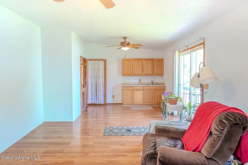 623 E Maple Place Hayden ID 83835