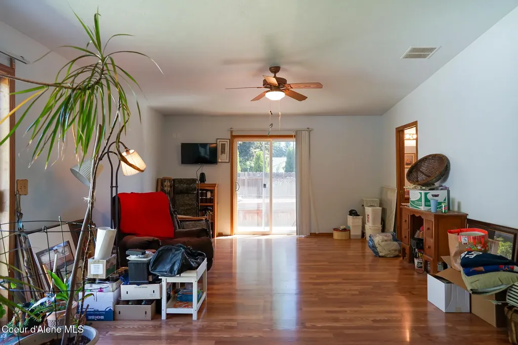 623 E Maple Place Hayden ID 83835