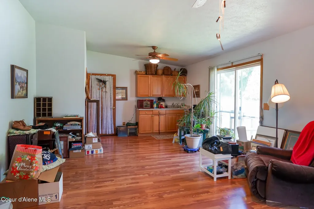623 E Maple Place Hayden ID 83835