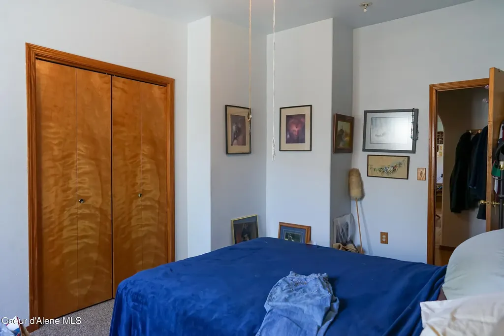 623 E Maple Place Hayden ID 83835