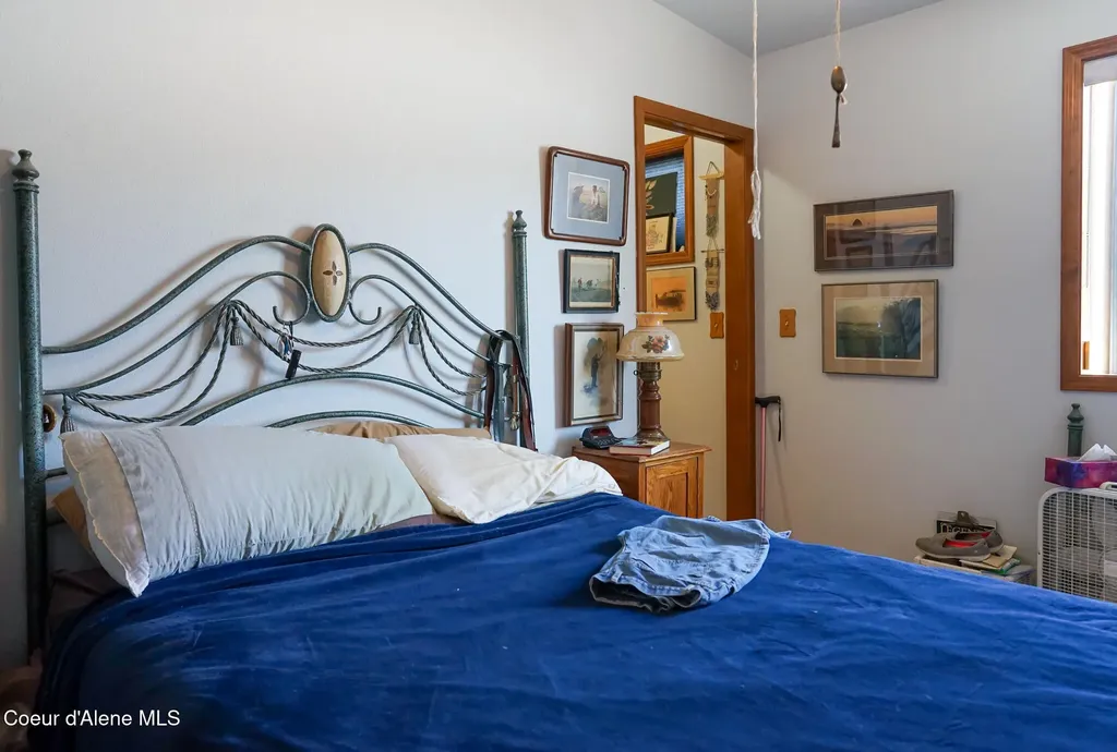 623 E Maple Place Hayden ID 83835