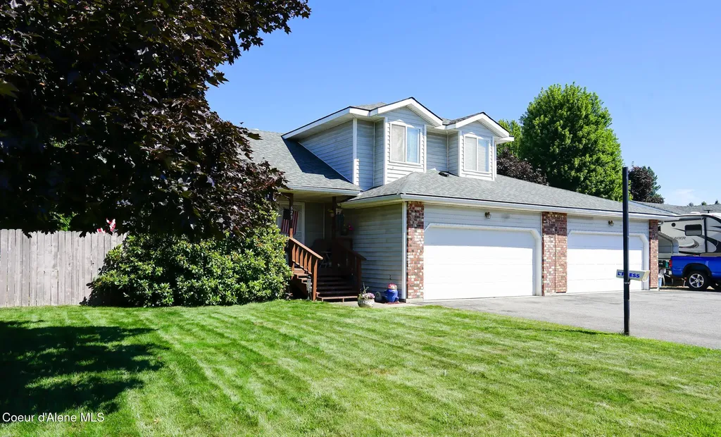 623 E Maple Place Hayden ID 83835