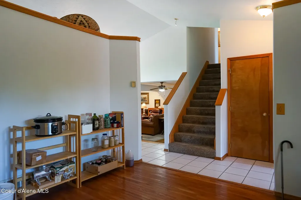 623 E Maple Place Hayden ID 83835