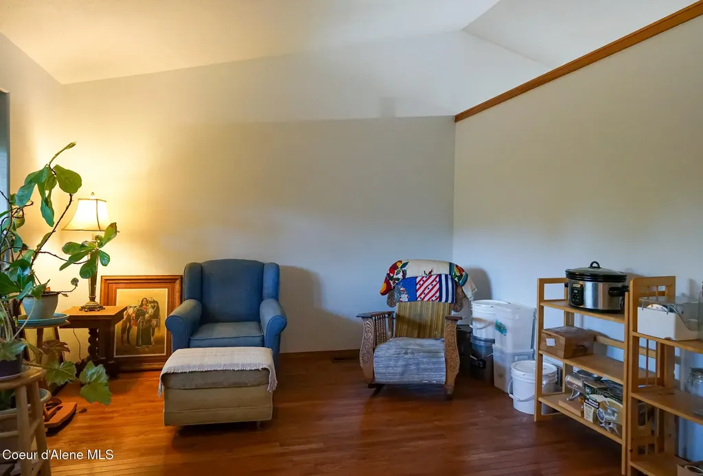 623 E Maple Place Hayden ID 83835