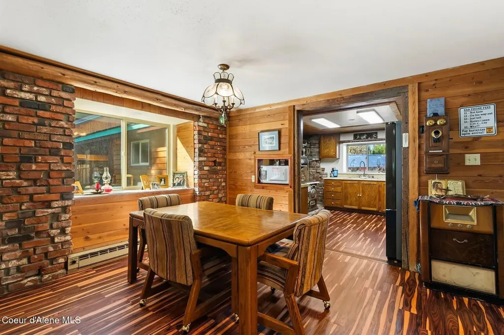 159 Horse Lane Sandpoint ID 83864