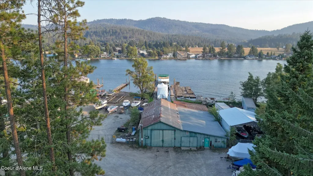 5729 E Marine Drive Post Falls ID 83854