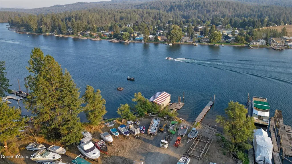 5729 E Marine Drive Post Falls ID 83854