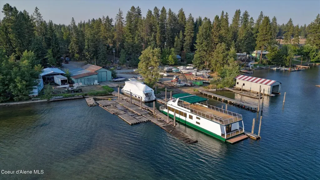 5729 E Marine Drive Post Falls ID 83854