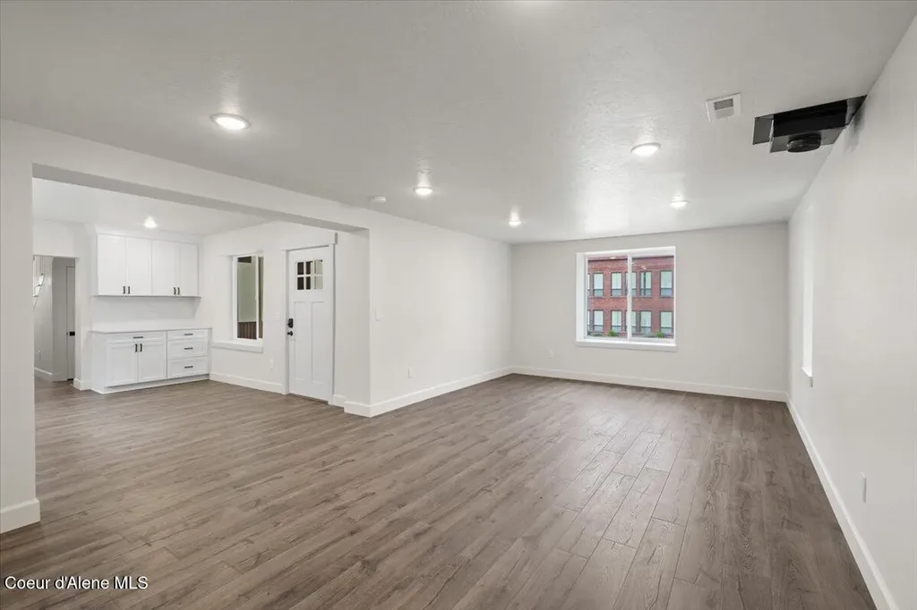 326 Park Street Mullan ID 83846