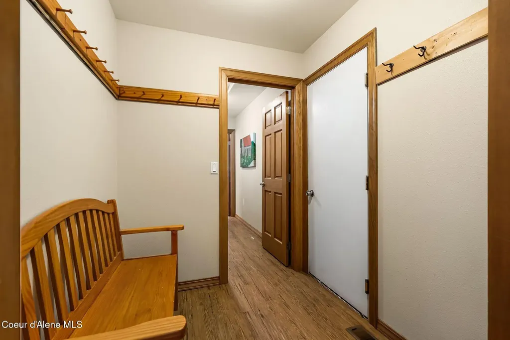 338 Steep Lane Cocolalla ID 83813