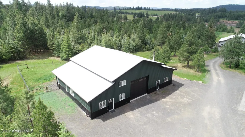 574 & 576 Parkside Road Plummer ID 83851