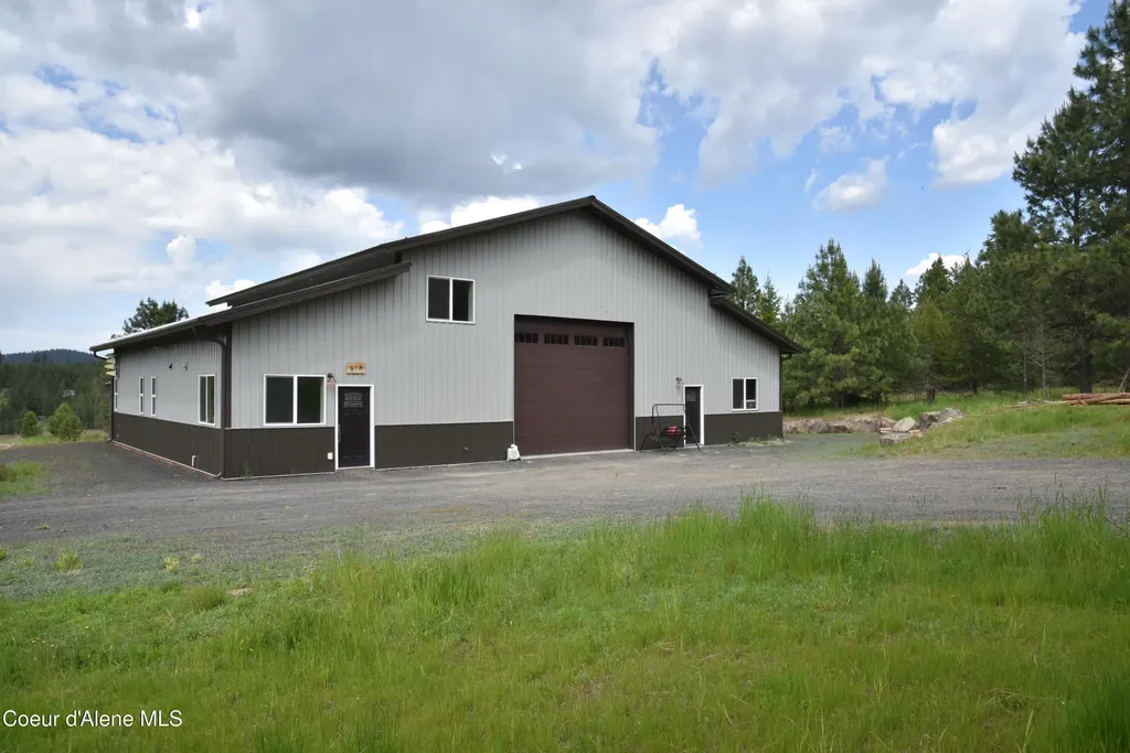 574 & 576 Parkside Road Plummer ID 83851