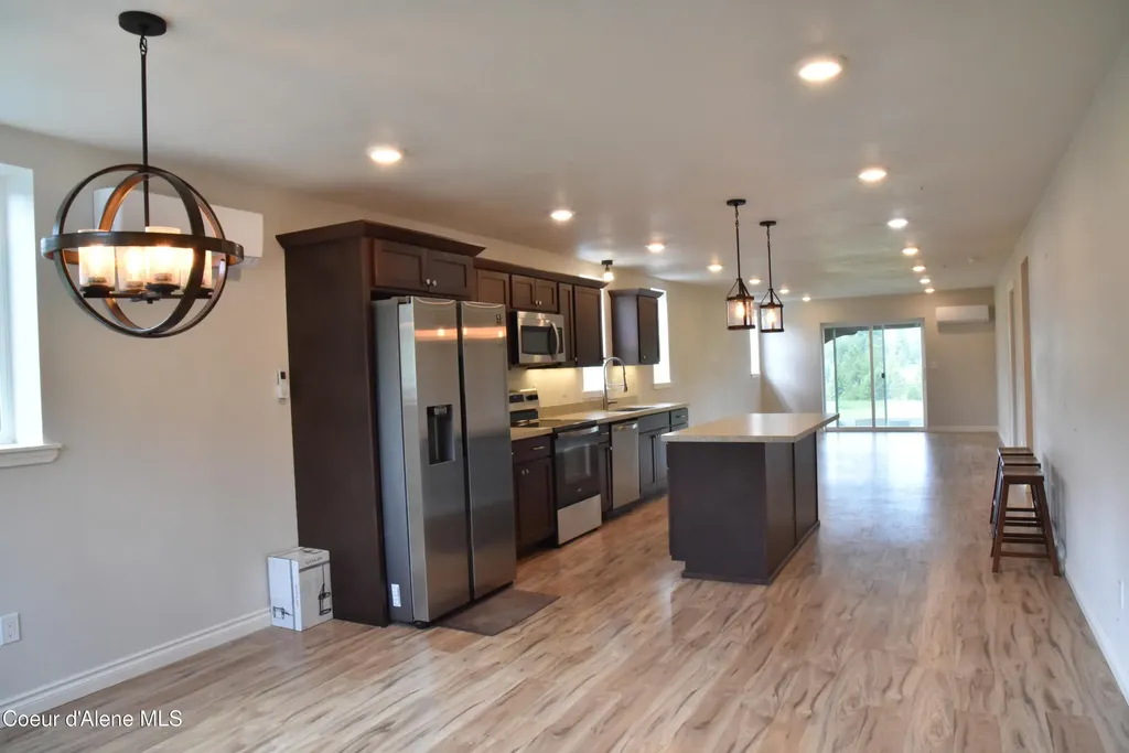 574 & 576 Parkside Road Plummer ID 83851