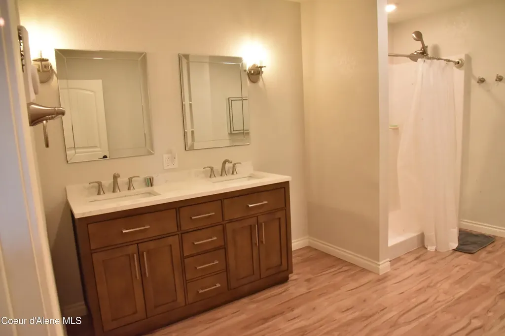 574 & 576 Parkside Road Plummer ID 83851