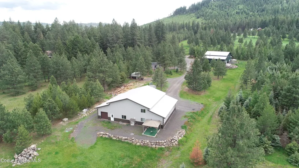 574 & 576 Parkside Road Plummer ID 83851