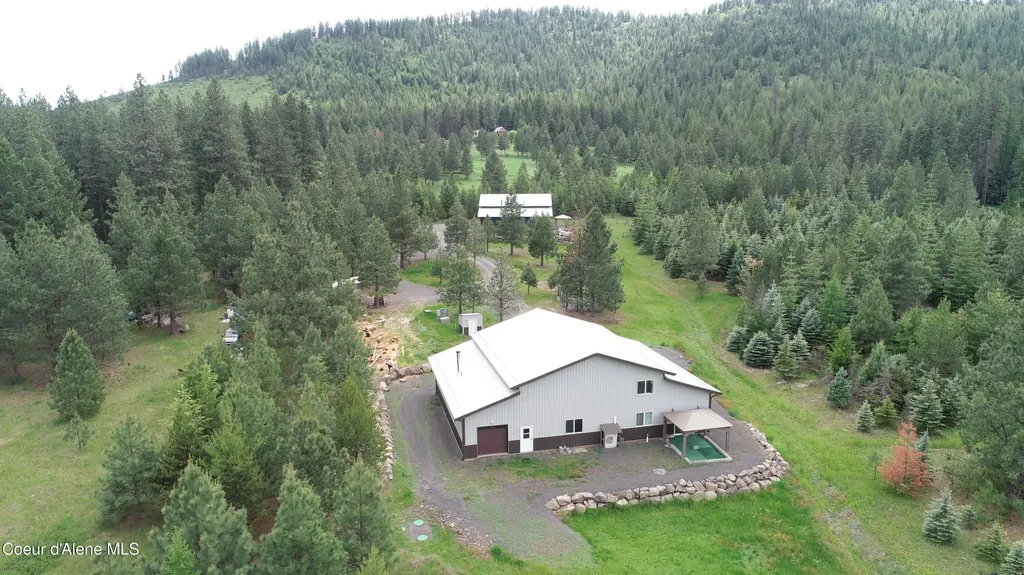 574 & 576 Parkside Road Plummer ID 83851