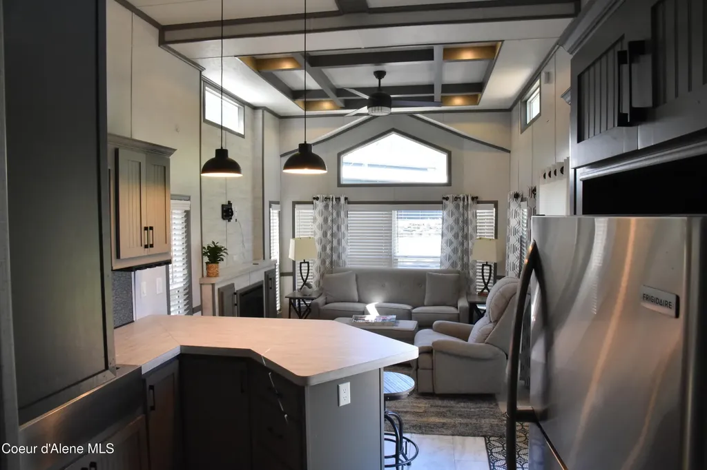574 & 576 Parkside Road Plummer ID 83851