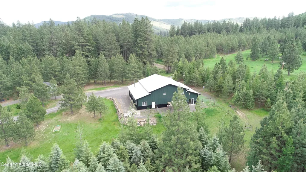 574 & 576 Parkside Road Plummer ID 83851