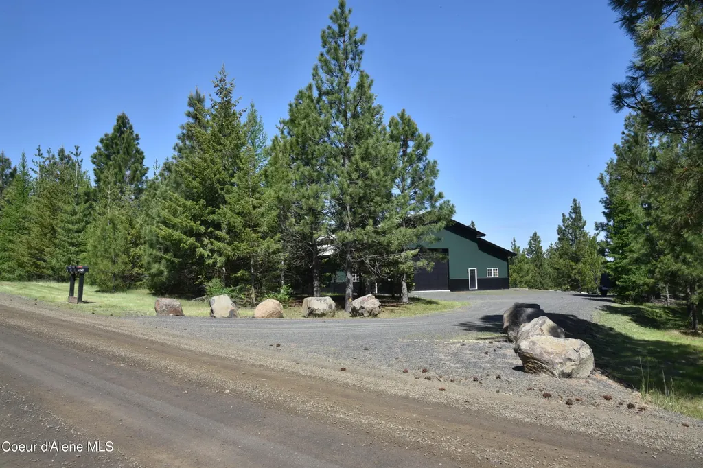 574 & 576 Parkside Road Plummer ID 83851