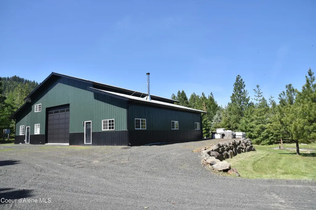 574 & 576 Parkside Road Plummer ID 83851
